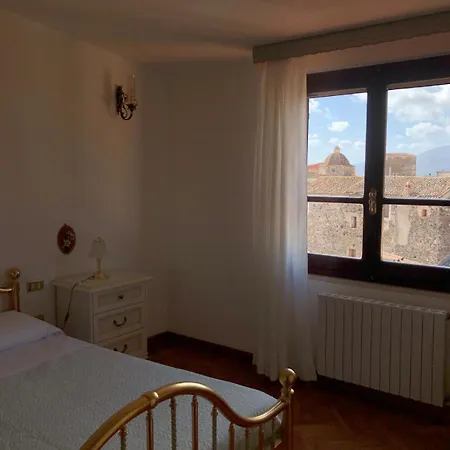 Attico Nel Centro Storico. * Orosei