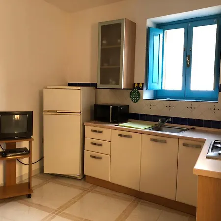 Attico Nel Centro Storico. Διαμέρισμα *