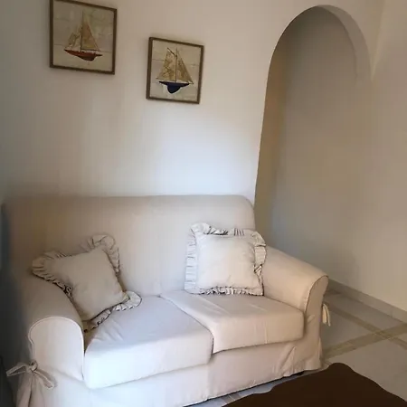 Attico Nel Centro Storico. Διαμέρισμα Orosei